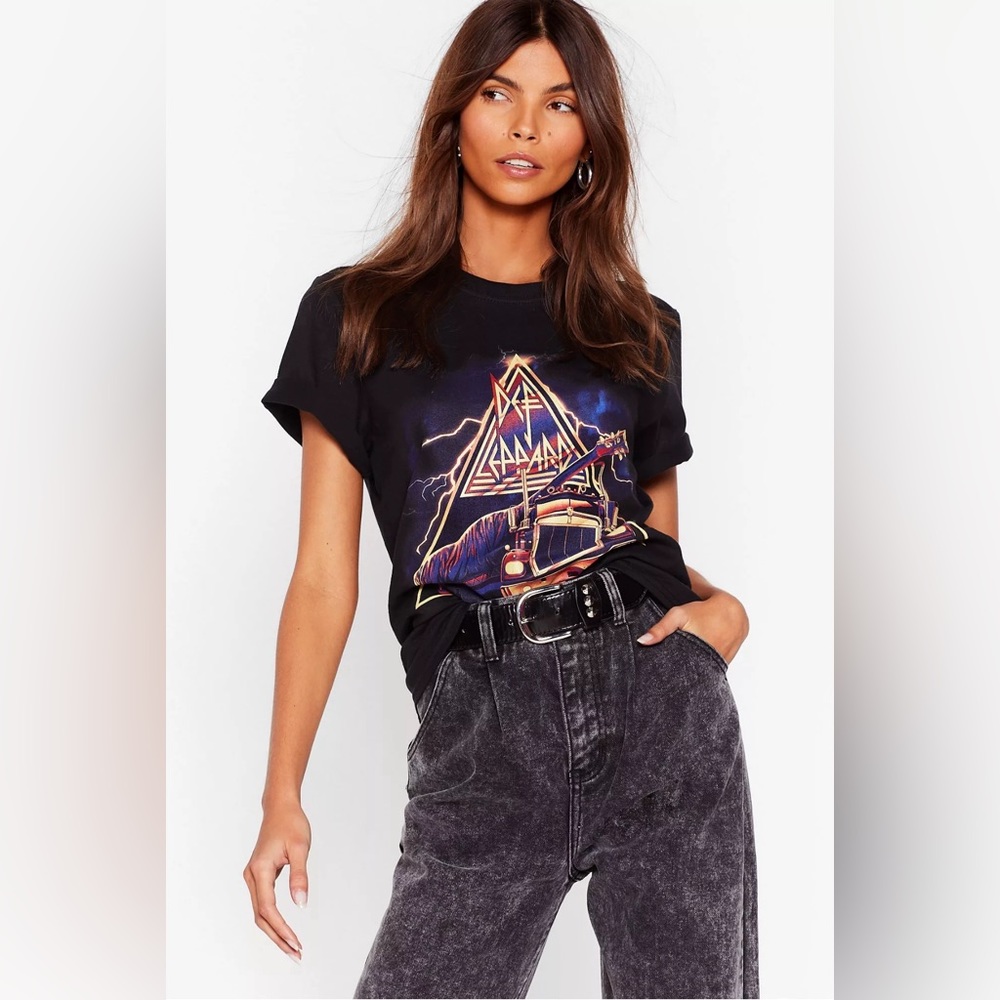 Def Leppard Tour Graphic Tee